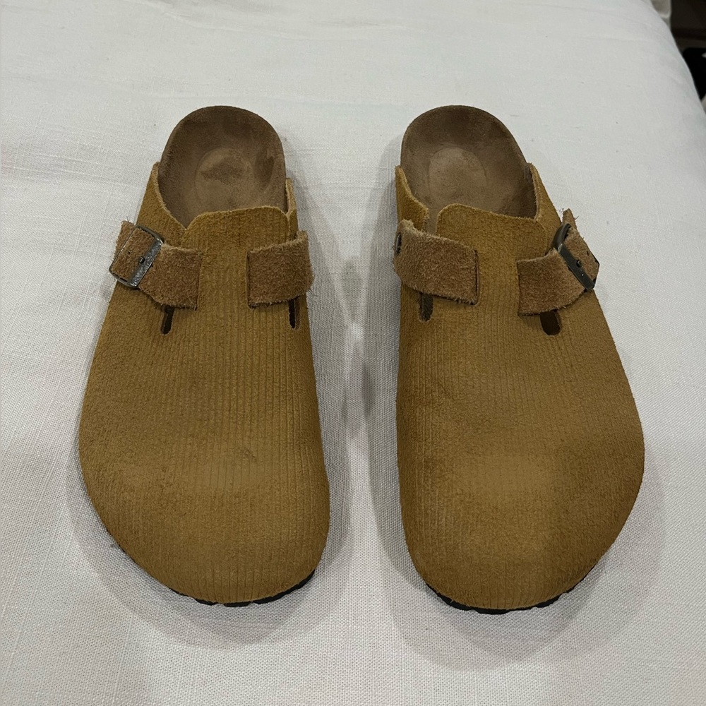 Birkenstock Boston suede embossed cork brown color